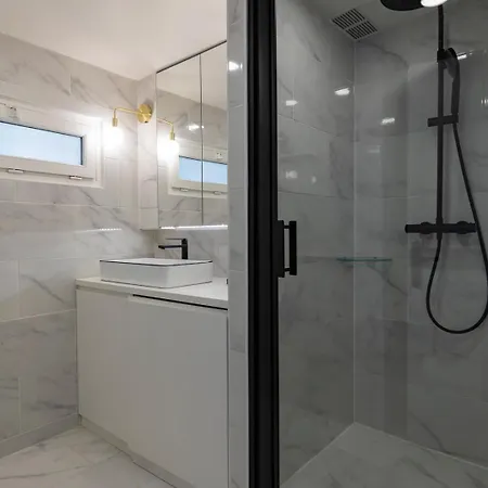 Charming Newly Renovated In The Heart Of St Germain Des Pres アパート パリ